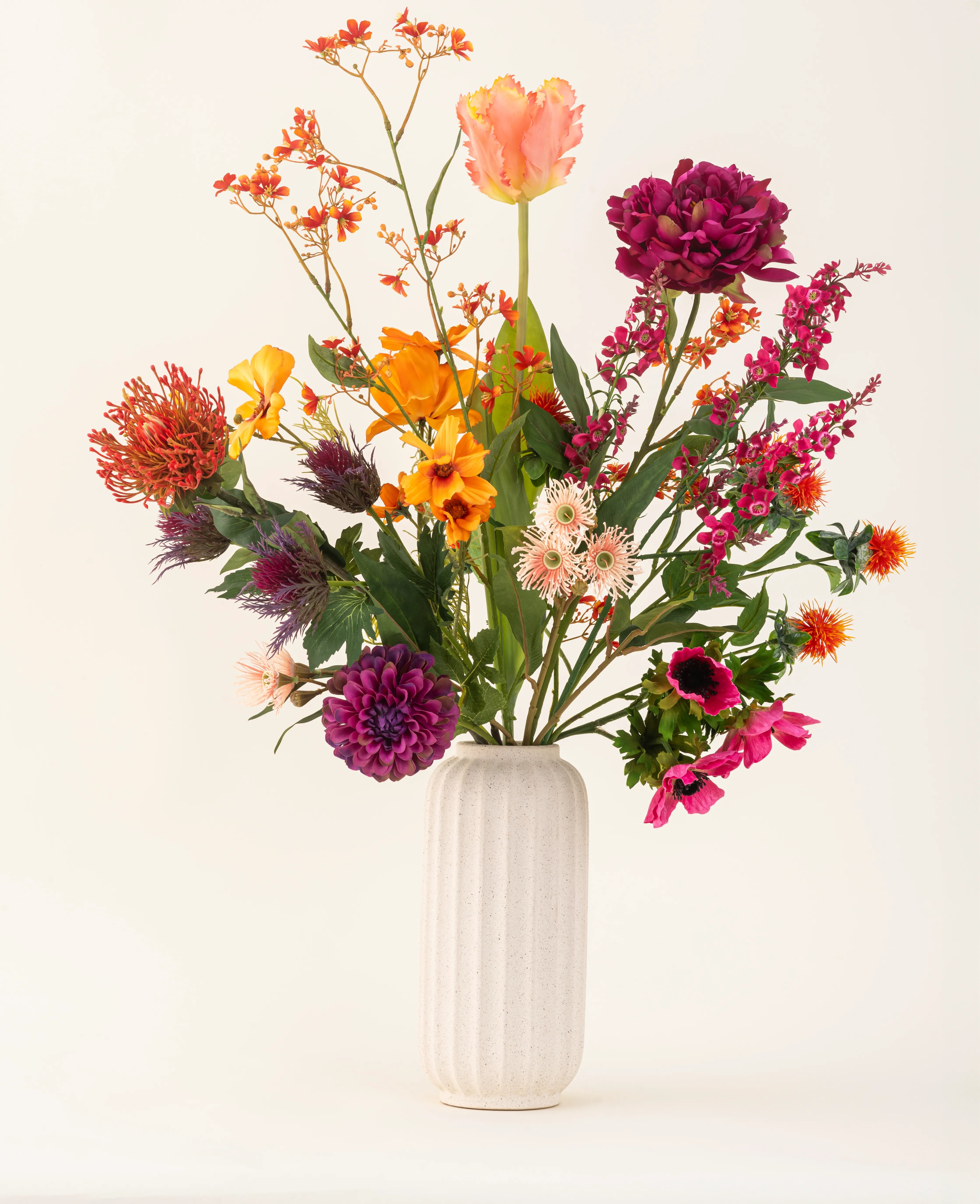 Zijden Kunstbloemen Boeket Magnus Di Lambo zijden-kunstbloemen-boeket-magnus-di-lambo