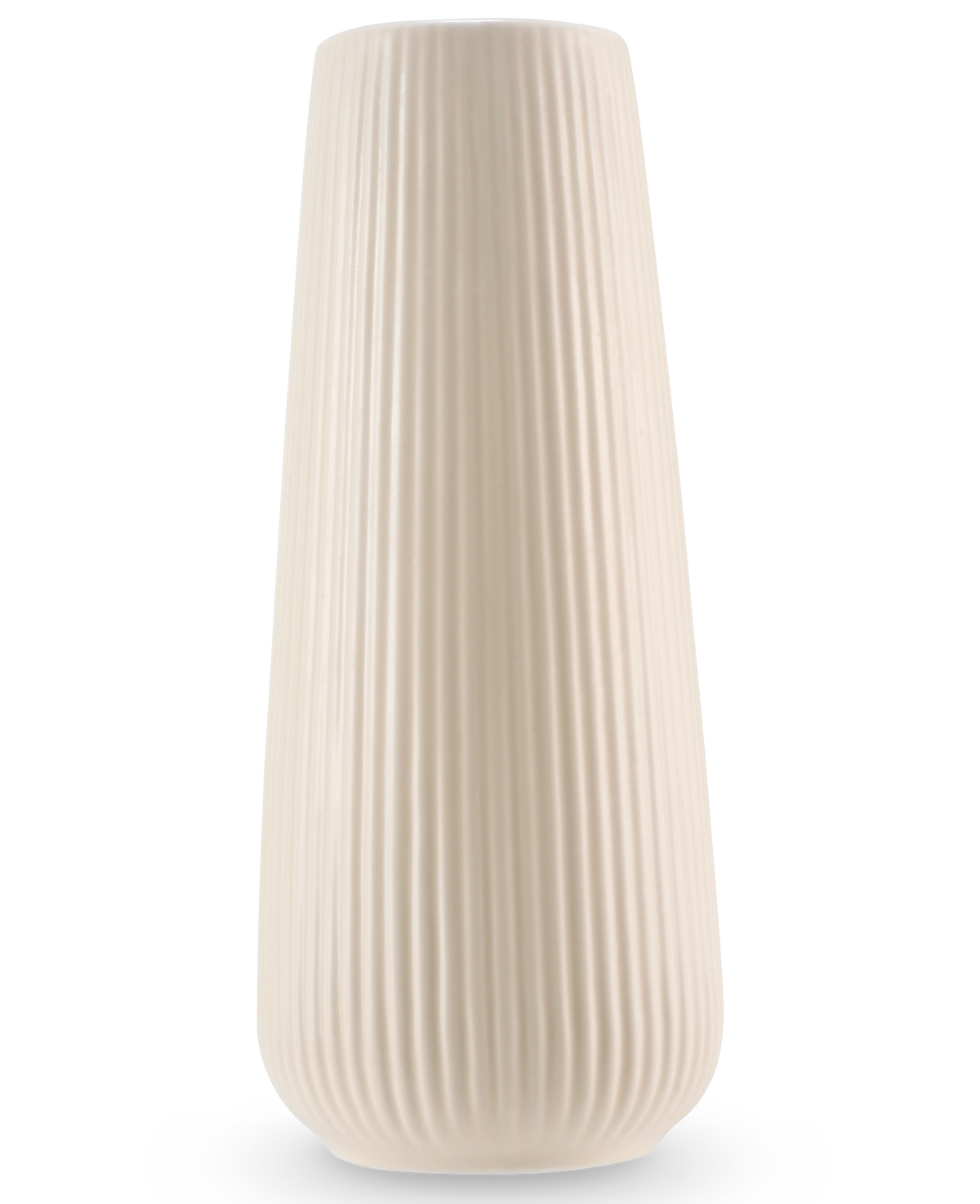 De Vaas Dust 20 cm beige is een hoge, gebroken witte keramieken vaas met een gladde matte afwerking en verticale ribbels. Het moderne, licht taps toelopende ontwerp maakt het perfect als vaas voor kunstbloemen.
