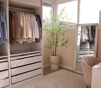 De Enkianthus Kunstplant als Must-Have Interieuraccessoire