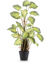 De Kunstplant Alocasia Odora 90 cm heeft grote, groene, hartvormige bladeren en meerdere stelen in een eenvoudige zwarte pot, tegen een effen witte achtergrond.