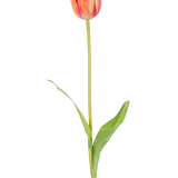 Een enkele Kunstbloem Franse Tulp 63 cm oranje met een lange groene steel en twee groene bladeren, geïsoleerd op een witte achtergrond.