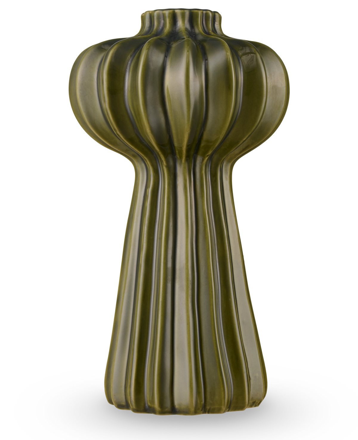 De Vaas Morning Dawdrop 25 cm groen is een hoge, moderne vaas met een glanzende olijfgroene afwerking, verticale ribbels en een organische, sculpturale vorm die taps toeloopt van een bolvormige bovenkant naar een slanke gecanneleerde basis.