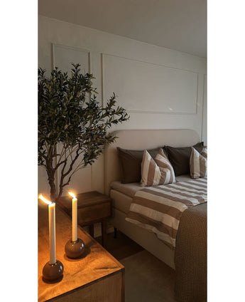 Oc'leaf Kunstmatige Olijfboom - 120cm Grote Kunstplant in Pot, Decoratieve Olijfboom voor Thuis, Woonkamer, Slaapkamer, Kantoor en Tuin Oc'leaf Kunstmatige Olijfboom - 120cm Grote Kunstplant in Pot, Decoratieve Olijfboom voor Thuis, Woonkamer, Slaapkamer, Kantoor en Tuin
