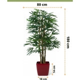 Lady Kunstpalm 180 cm in een rode pot, 180 cm hoog en 80 cm breed; pot is 14 cm hoog en 18 cm breed. Merklogo plus afmetingen getoond-perfect als stijlvolle groene kunstplant voor elke ruimte.