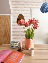 Zijden kunstbloemen boeket Franse Parkiet Tulp rood/geel