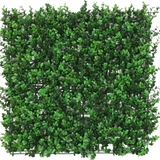 De Kunsthaag Buxus groen 50x50 cm UV is een vierkant paneel met dichte kunstgroene buxusbladeren, waardoor een weelderige haag ontstaat, van bovenaf gezien tegen een witte achtergrond.