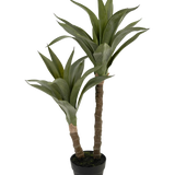 De Kunstplant Agave 76 cm heeft twee lange, dikke stelen met puntige groene bladeren die lijken op een agave, gepresenteerd in een zwarte plastic pot tegen een effen witte achtergrond.