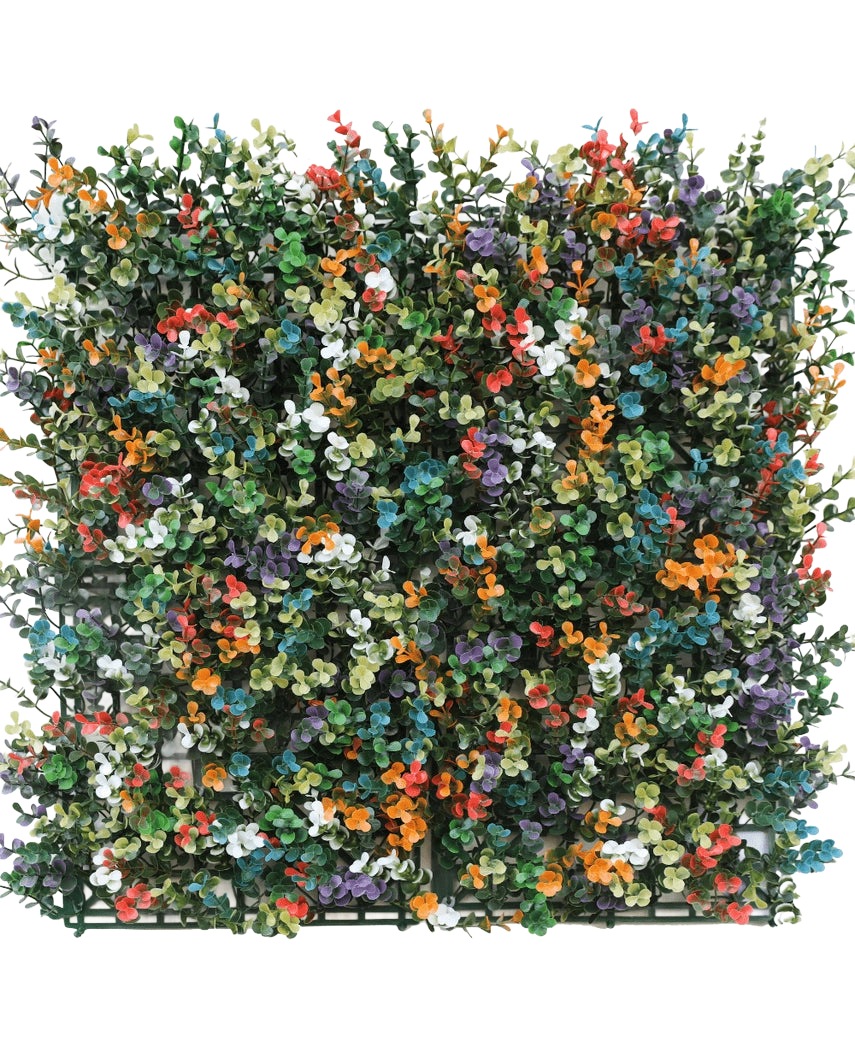 De Kunsthaag Buxus multi-color 50x50 cm UV is een vierkant paneel van dichte kunst buxus met kleine blaadjes en trosjes oranje, witte, rode, gele, paarse en blauwe bloemen op een groene kunststof rasterachtergrond.